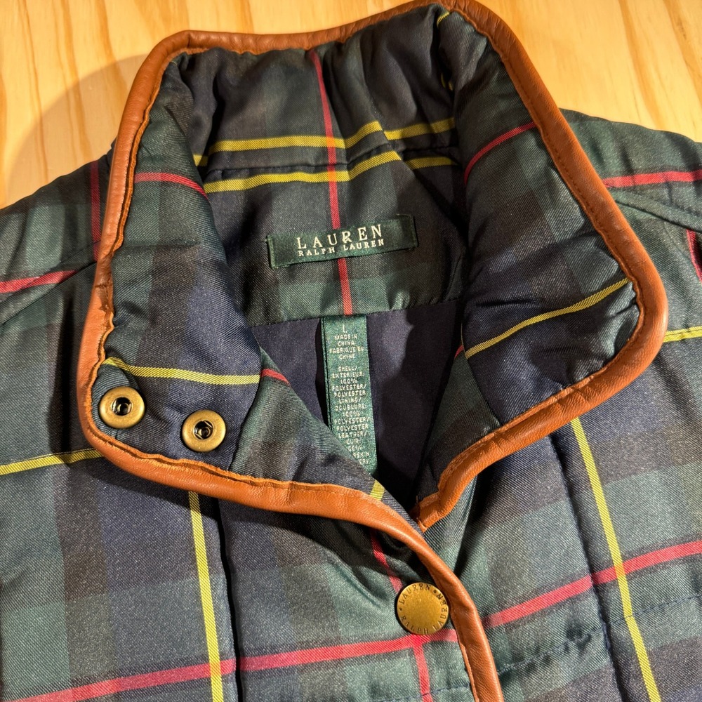 Lauren Ralph Lauren Green Plaid Quilted Vest Leather Trim Snap Front Size Large - Picture 2 of 6